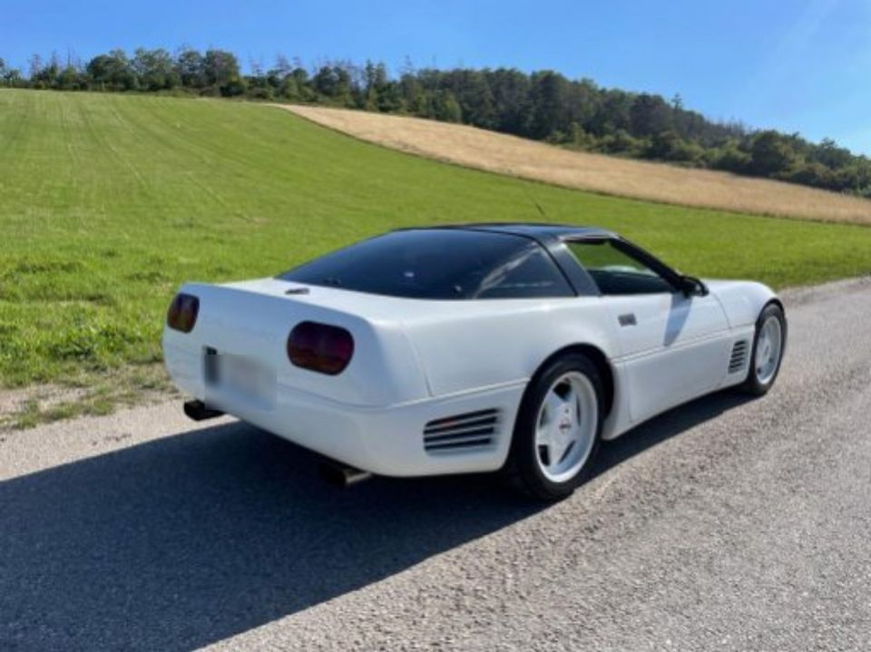 Corvette C4 Callaway Twin Turbo orig.25Tkm 1.Hand Perf.Zust.Bj.9 in Fellbach