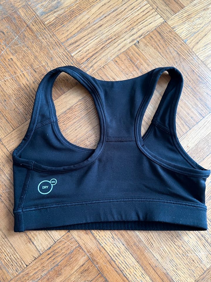 PUMA Sporttop Oberteil Bikini Bustier schwarz Gr. 128 in München