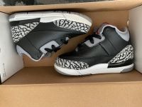 Nike Jordan 3 Retro Kinderschuhe Gr.23,5 Berlin - Köpenick Vorschau