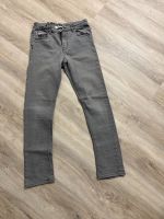 Jeans grau Gr.158 Jungen H&M Nordrhein-Westfalen - Hattingen Vorschau