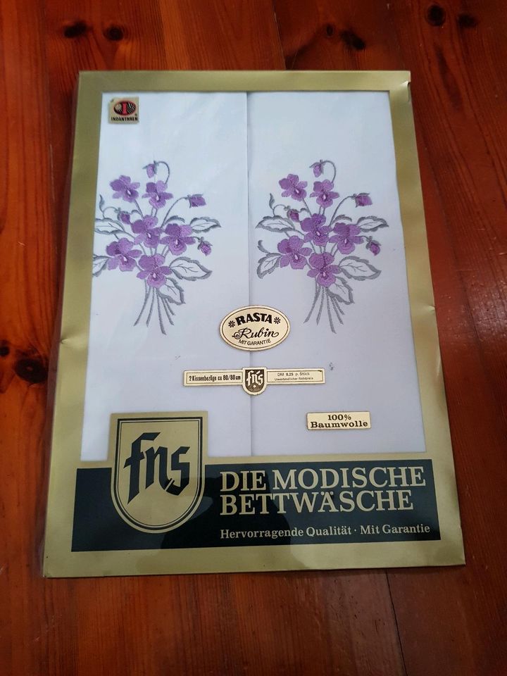 6x bestickte Kissenbezüge 80x80cm Retro OVP unbenutzt Top Zustand in Mitteleschenbach