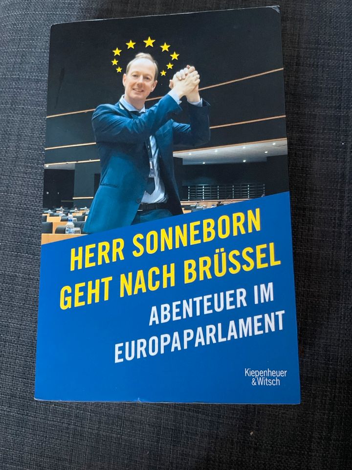 Herr Sonneborn geht nach Brüssel Abenteuer im Europaparlament in Rostock