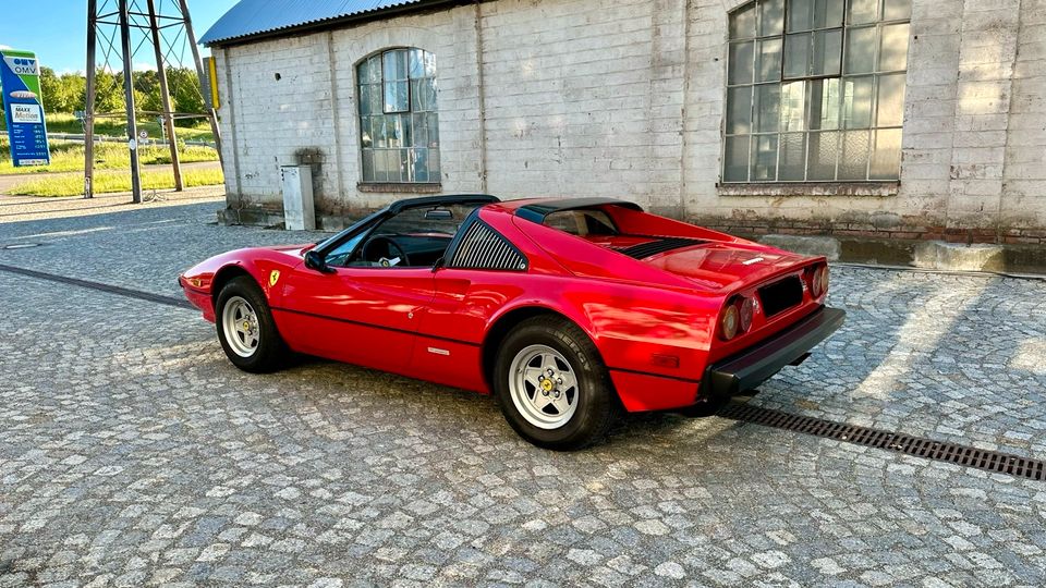 Ferrari 308 GTS    19.500km in Reutlingen