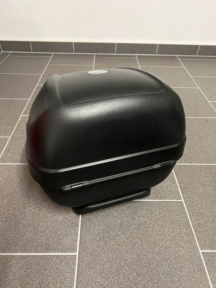 GIVI TopCase in Reiskirchen