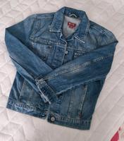 Mustang Jeansjacke neuwertig Größe M Hessen - Herborn Vorschau