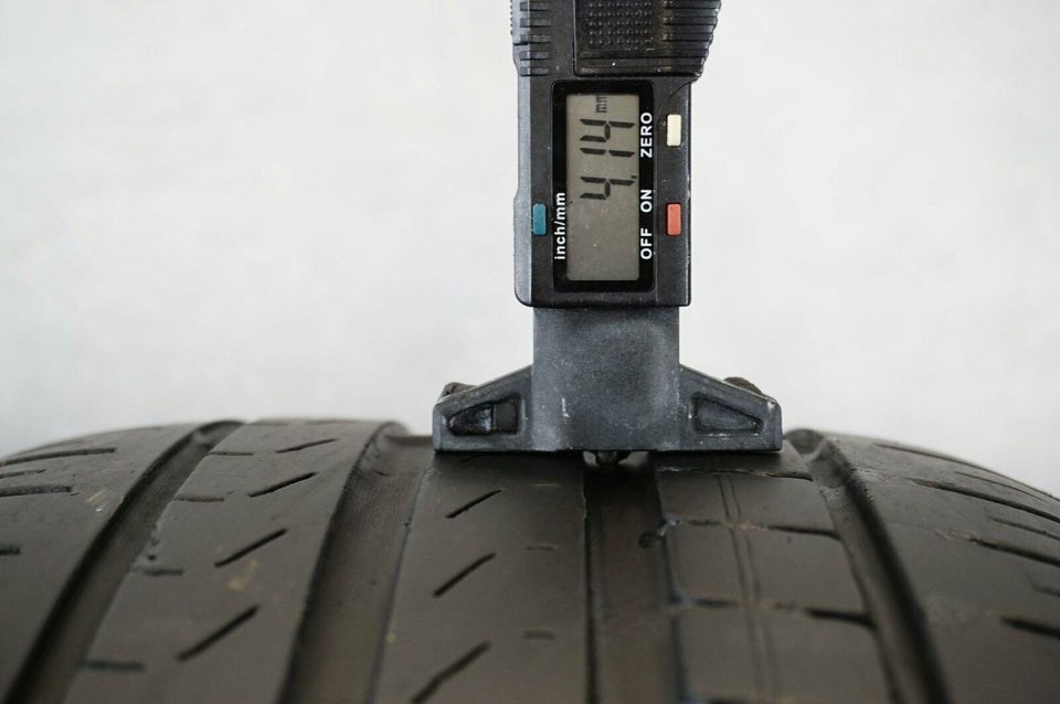 2 Sommerreifen 235 / 45 R 18 94 W Pirelli Cinturato P7  4,1mm in Hattenhofen