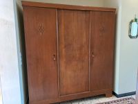 Kleiderschrank Holz 190H x 180B X 60T Nordrhein-Westfalen - Willich Vorschau