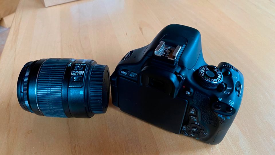 Canon EOS600D inkl. 18-55mm Objektiv + EF 75-300mm Telezoom in Neunkirchen Siegerland
