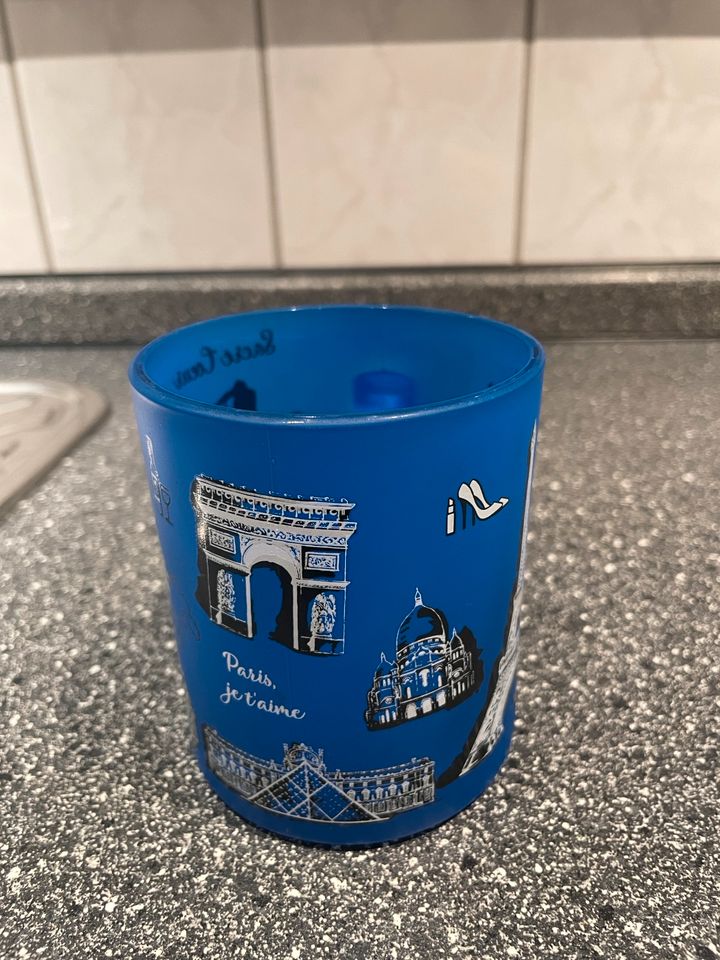 Tasse Paris blau in Bönnigheim