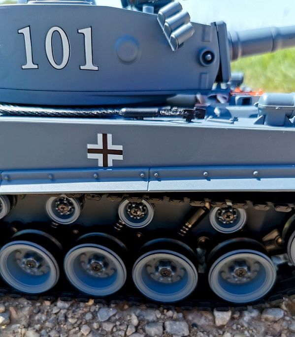 RC 2,4 Ghz Panzer TIGER Ferngesteuerter Kampfpanzer mit Schussfu. in Rottenburg a.d.Laaber