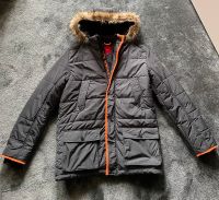 S. Oliver Winterjacke Jungen Gr. 176 Berlin - Hohenschönhausen Vorschau