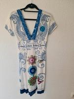 Nur einmal getragenes Kleid von Desigual in Größe M Köln - Porz Vorschau