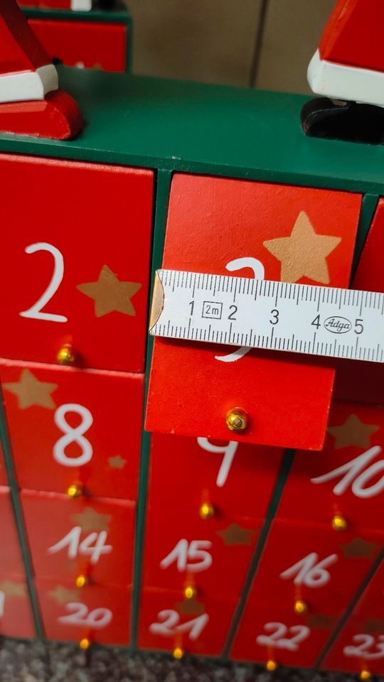 Zwei Holz-Adventskalender zu insgesamt 15 Euro in Crailsheim