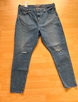Levi's 721 High Rise Skinny , Grösse 14W, Damen Jeans Hessen - Sulzbach Vorschau