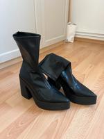 Bershka Plateau Stiefelette spitz Lederimitat Schlupfeinstieg Bonn - Bonn-Zentrum Vorschau