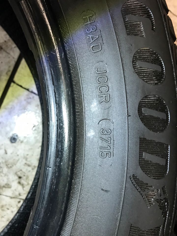 2x Reifen Goodyear Vector 4 Seasons 185/65 R15 88T in Wendlingen am Neckar