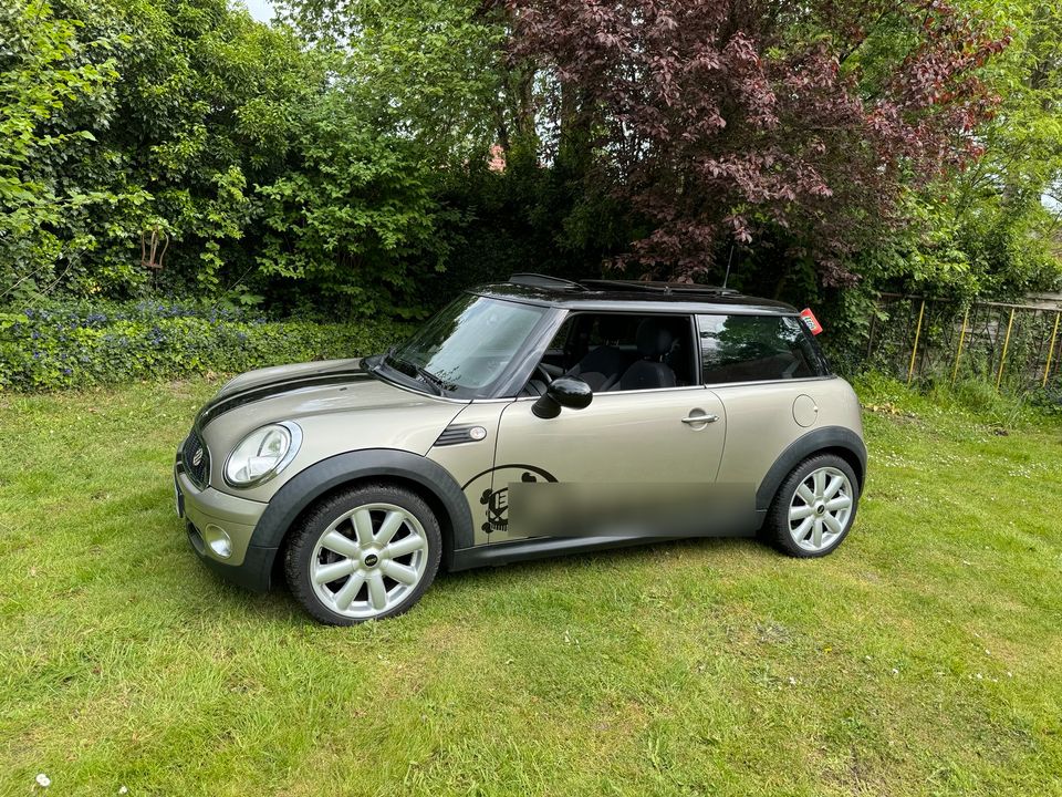 Mini Cooper BJ 2006 1.6 120 PS R56 checkerboard skull Unikat in Burgdorf