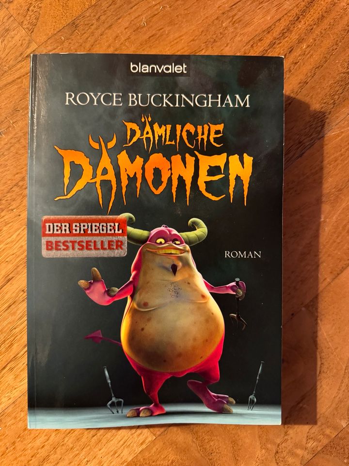 „Dämliche Dämonen“ Roman von Royce Buckingham in Augsburg