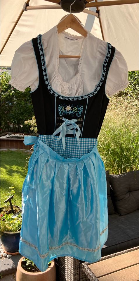 Dirndl Stockerpoint schwarz-hellblau Gr. 32 in Berlin