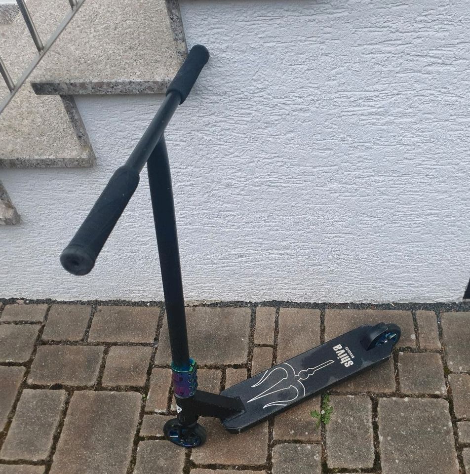 Stunt-Scooter Roller shiva anaquda in Dieburg