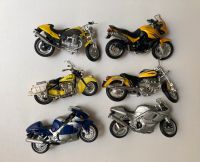 6 Motorradmodelle 1:18 - Tiger; Honda; Daytona: Suzuki; Centauro Berlin - Friedenau Vorschau