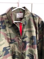 Zara camouflage Jacke Übergangsjacke Gr. 140 Nordrhein-Westfalen - Bergisch Gladbach Vorschau