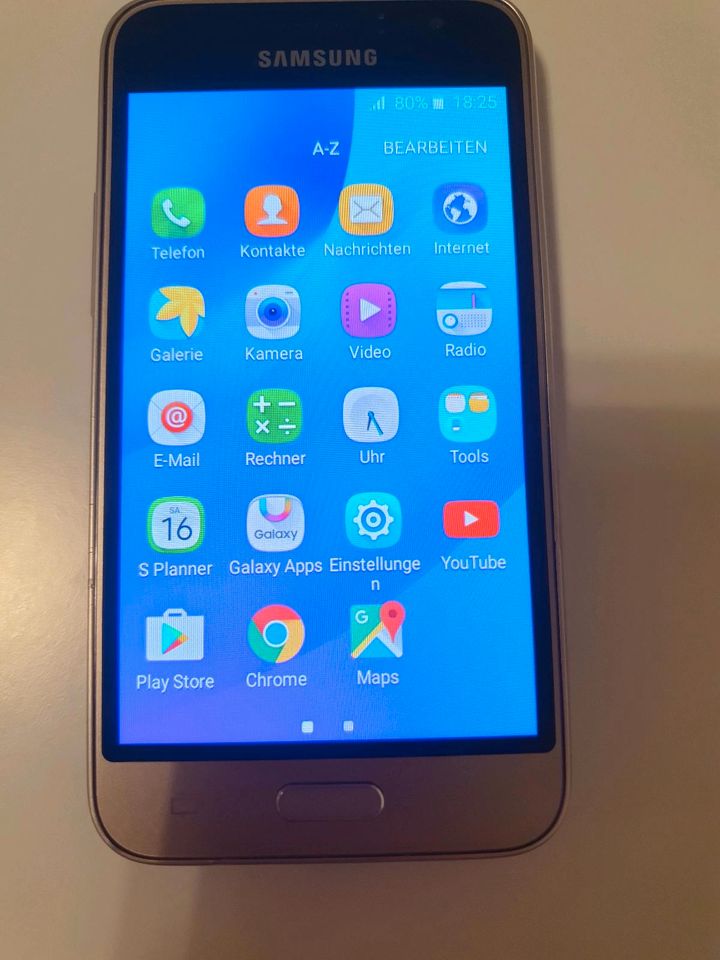 Samsung Galaxy J1 in Offenbach