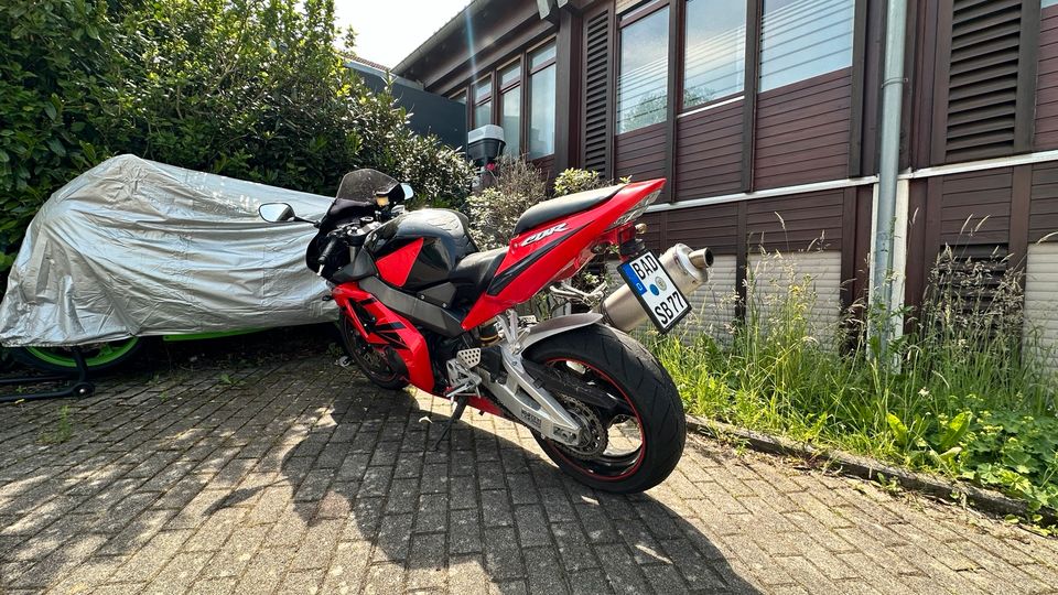 Honda CBR 900rr SC50 in Malsch