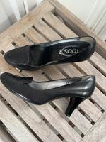 TOD'S Pumps schwarz Gr.39 wie neu Eimsbüttel - Hamburg Harvestehude Vorschau