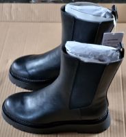 Neue Stradivarius Plateau-Stiefeletten Größe 38. Hessen - Hanau Vorschau