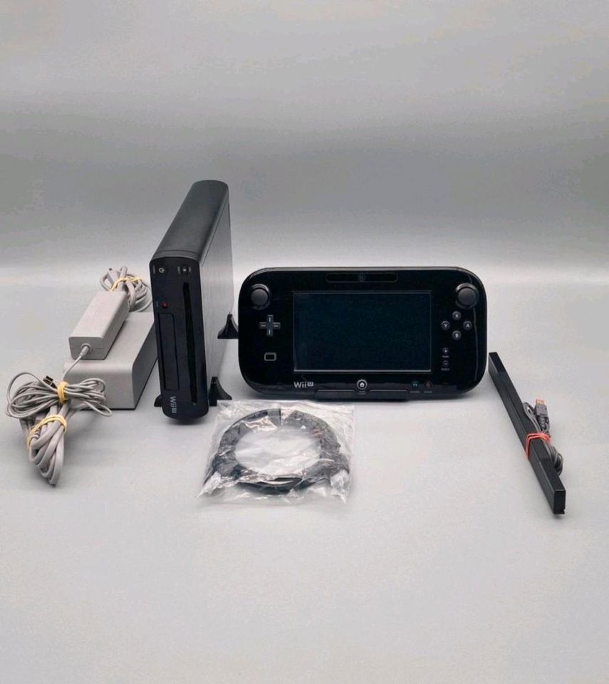 Nintendo Wii U 32GB Schwarz Konsole | Refurbished ✅️ in Rhede
