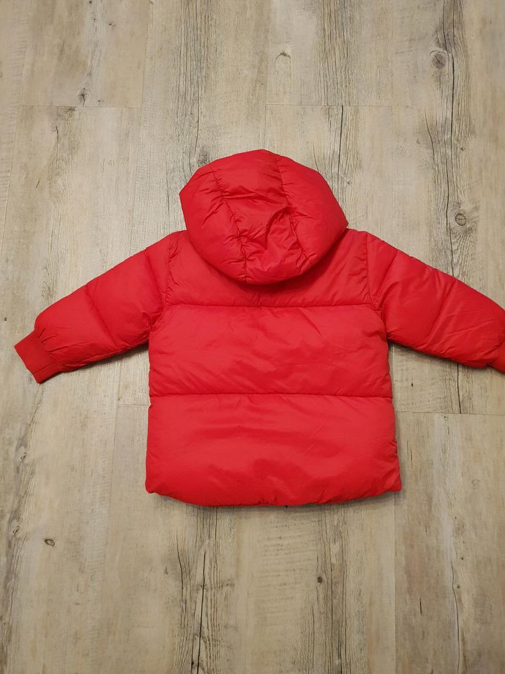 Winterjacke Zara Gr. 92 in Marburg