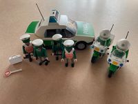 Playmobil Polizei-Wagen mit vier Mann und zwei Motorräder Hessen - Ober-Mörlen Vorschau