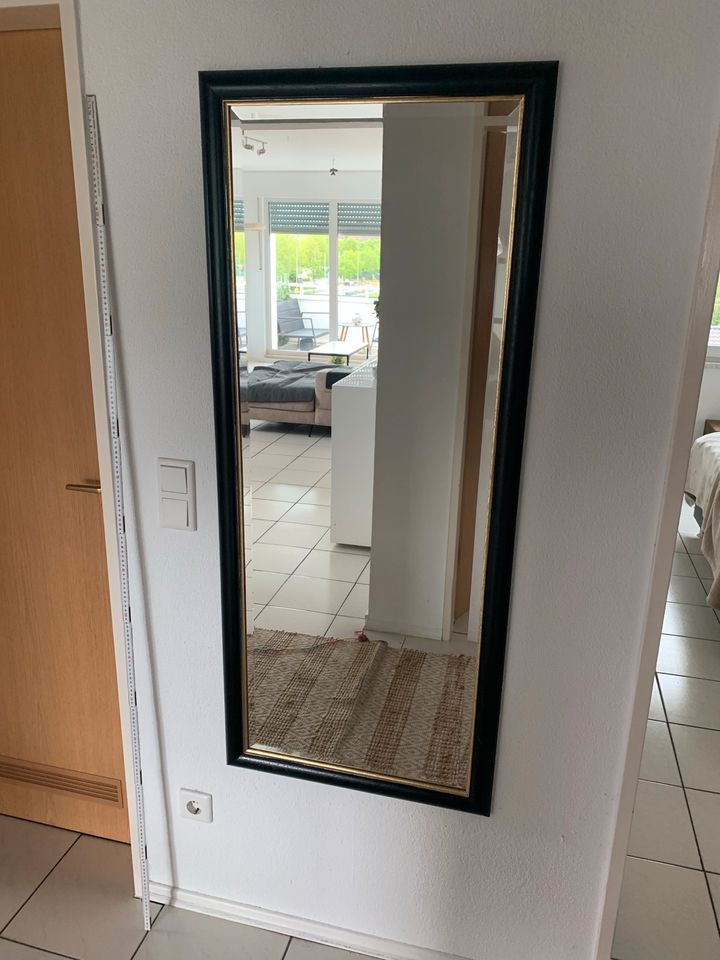 Großer Spiegel in Oberhausen