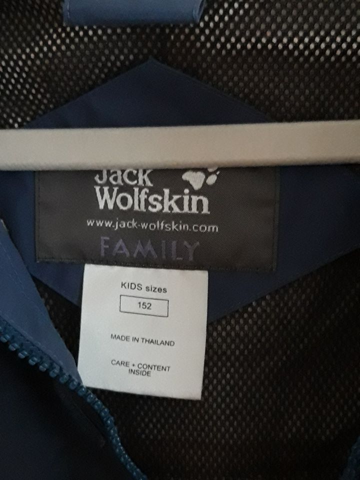Jacke Kinder Gr. 152 2in1 Jack Wolfskin in Berga/Elster