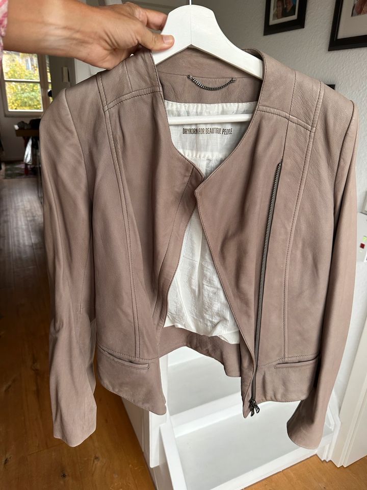 Drykorn Lederjacke Cyprus 2 36 38 beige Echtleder Blazer in Mettmann