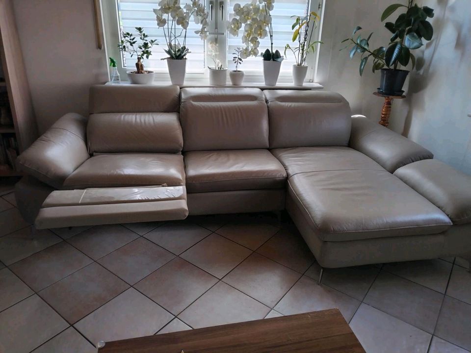 Ledercouch / exklusive Wohnlandschaft in Boxberg