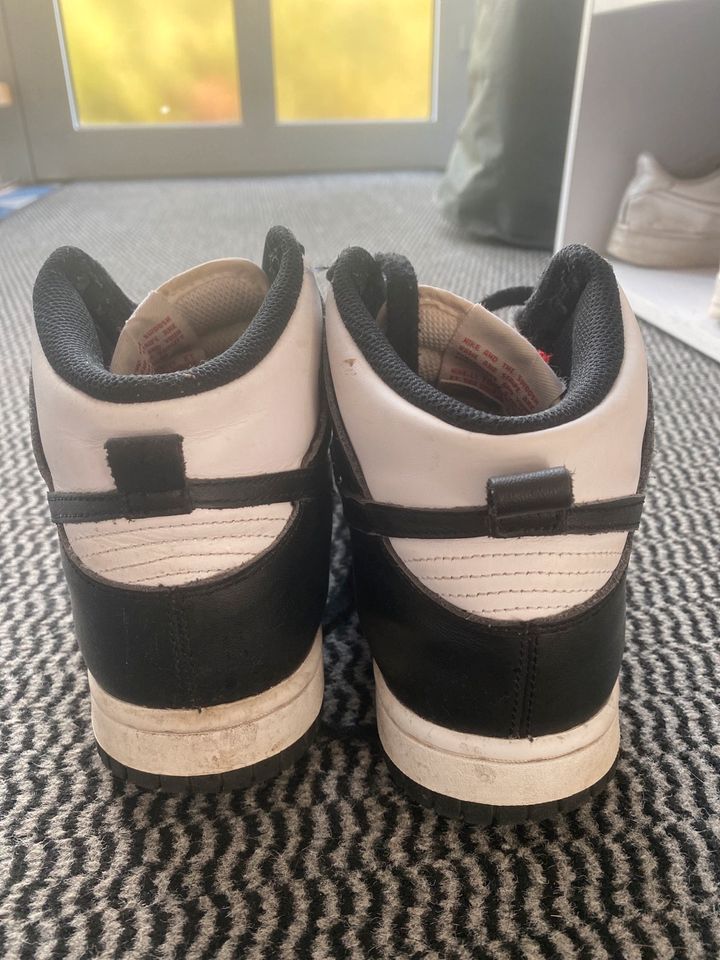 Original Nike dunk high Gr 38 in Gießen