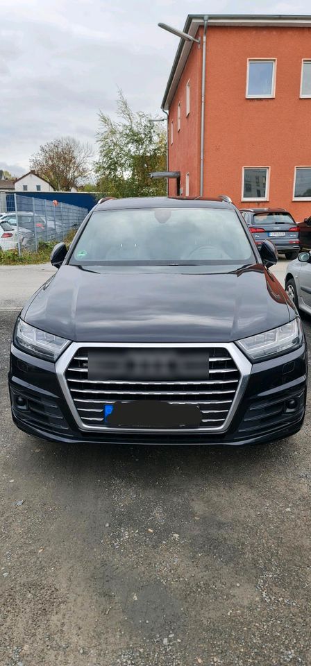 Audi Q7 3.0TDI 3x Sline,Matrix,HUD,Bose,STH,7Sitzer in Duisburg