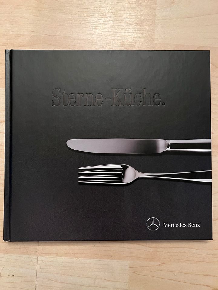 Sterne-Küche Mercedes Benz Kochbuch gebunden 90 Seiten in Frankfurt am Main