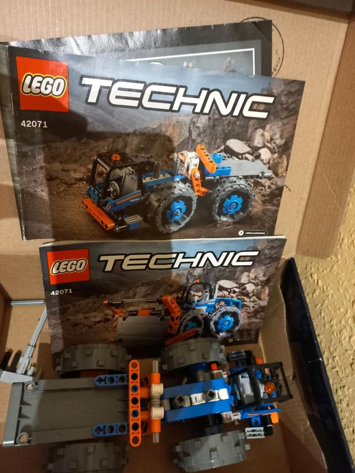 Lego Technic 42071 in Crossen an der Elster