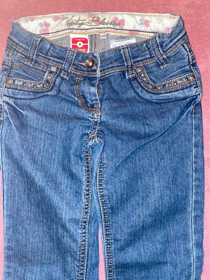 Mädchen Jeans Paket ~ Größe 128 ~ gebraucht in Triftern