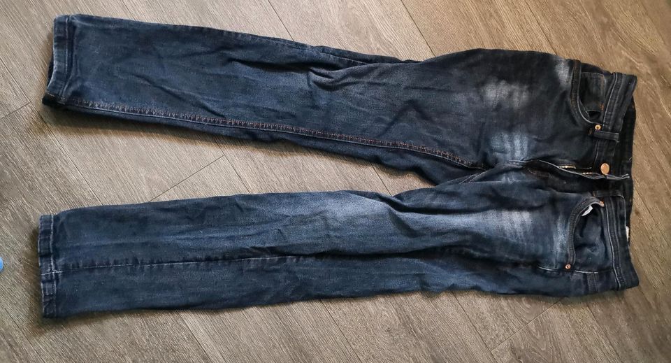 Jeans 30/30 blau in Bad Teinach-Zavelstein