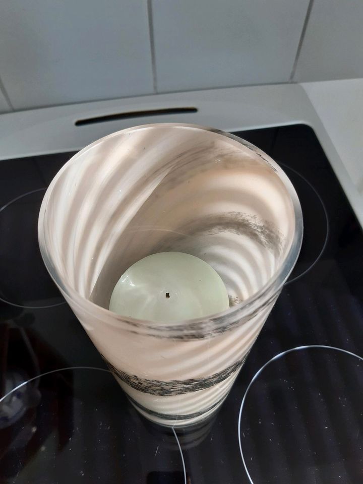 Vase, ink Kerze in Köln