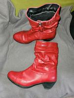 Damenschuhe Stiefeletten rot Gr. 39 Brandenburg - Neuhardenberg Vorschau