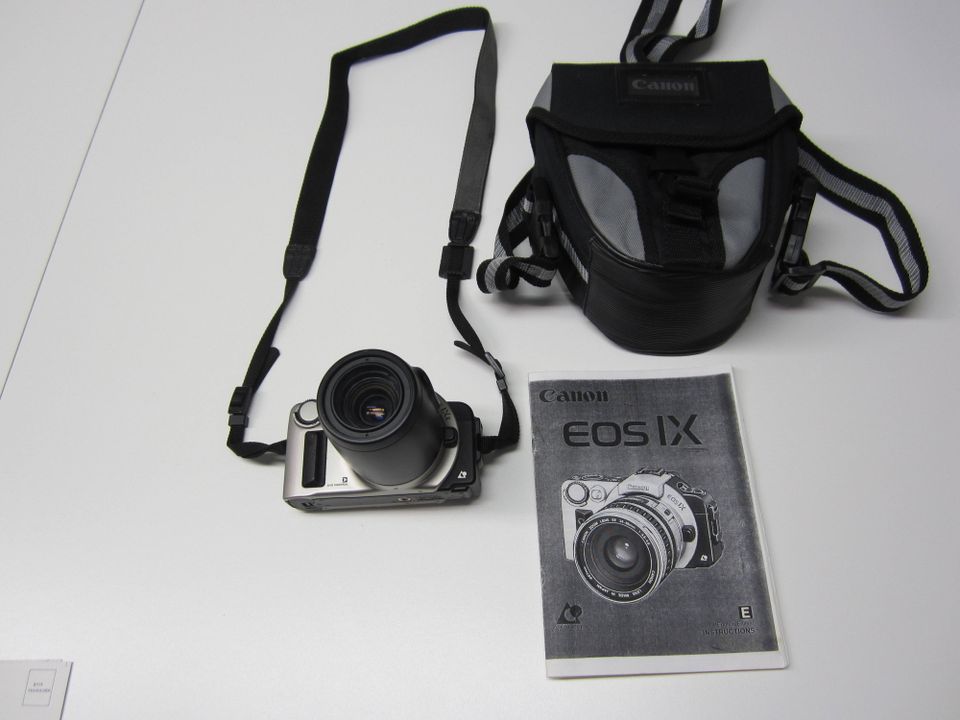Fotoapparat EOS IX in Siegsdorf
