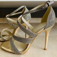 Karen Millen High Heels 38 gold    -NEU- Nordrhein-Westfalen - Neuss Vorschau