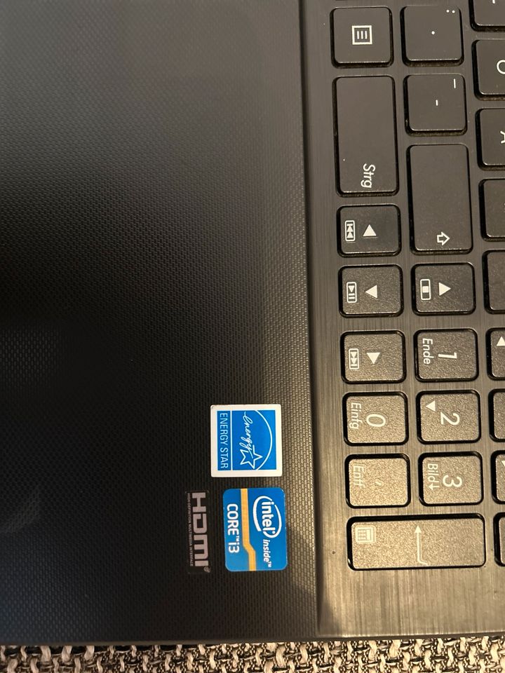 Ich Biete hier einen Defekten Asus Laptop an perfekt für Bastler in Eberswalde