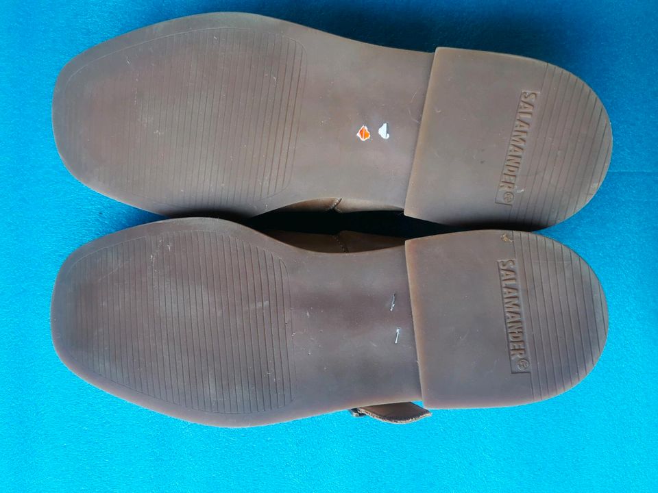 Sandalenschuhe Echtleder Salamander Neuwertig in Kellenhusen