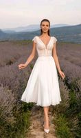 Hochzeitskleid 2 Teilig Größe 38 Größe 40 unverändert Farbe Ivory Brandenburg - Angermünde Vorschau